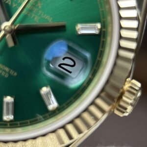 Rolex Day-Date Geen Dial Calibre 3255 Movement Super Clone RC Factory 40mm - Heavyweight - Image 6
