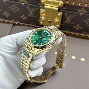 Rolex Day-Date Geen Dial Calibre 3255 Movement Super Clone RC Factory 40mm - Heavyweight - Image 8