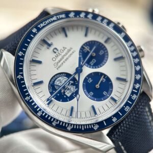 Omega Speedmaster Snoopy 50th Anniversary New 2025 42mm - Image 3
