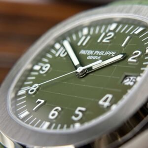 Patek Philippe Aquanaut 5168G-010 40mm - Image 7