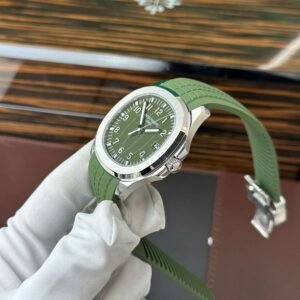 Patek Philippe Aquanaut 5168G-010 40mm - Image 4