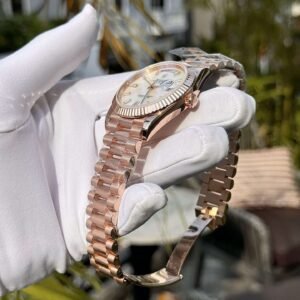 Rolex Replica 11 Watch Natural Mother of Pearl Dial Moissanite Gold Wrapped Day-Date 40mm - Image 3