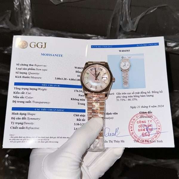Rolex Replica 11 Watch Natural Mother of Pearl Dial Moissanite Gold Wrapped Day-Date 40mm