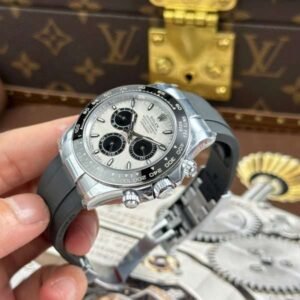 Rolex Cosmograph Daytona 126515 Real Meteorite Dial - Image 4