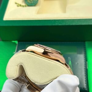 Rolex Cosmograph Daytona Rainbow 116595 40mm Diamond Watch - Image 9