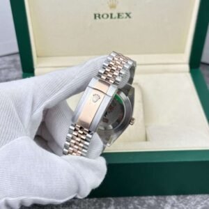 Rolex DateJust 126331 Demi Rose Gold Black Dial 41mm Replica - Image 4