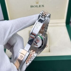 Rolex DateJust 126331 Demi Rose Gold Black Dial 41mm Replica - Image 5