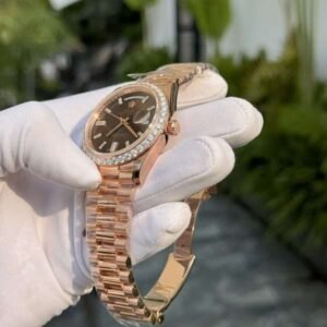 Rolex Replica Watch Day-Date 228235 Gold Wrapped Moissanite GM V2 40mm - Image 4