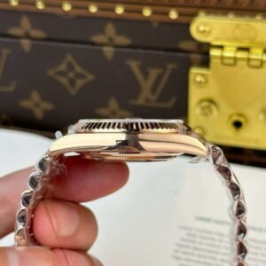 Rolex Day-Date Green Dial Rose Gold Weight 186 Grams QF Factory 40mm - Image 8