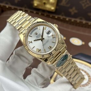 Rolex Day-Date Silver Dial Calibre 3255 Movement Super Clone RC Factory 40mm - Heavyweight - Image 3