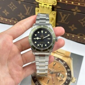 Tudor Replica Watch Black Bay Harrods M79230G Bezel Green ZF Factory 41mm - Image 1