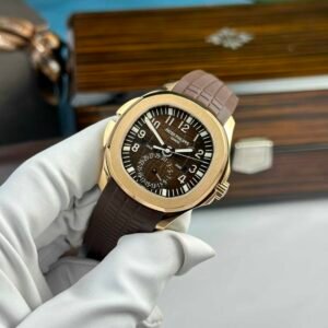 Patek Philippe Aquanaut 5164R Chocolate Dial 40.8mm - Image 2