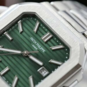 Patek Philippe Cubitus 5821 Replica 11 Watches Green Dial Metal Wire 43mm - Image 8