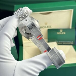 Rolex DateJust 126334 Silver Dial VS Factory 41mm - Image 2