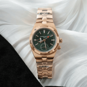 Vacheron Constantin Overseas Dual Time 7920V Replica 1:1 Green Dial Watch 41mm - Image 1