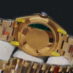 Rolex datejust MOP dial, Diamond Bezel 28mm - Image 8