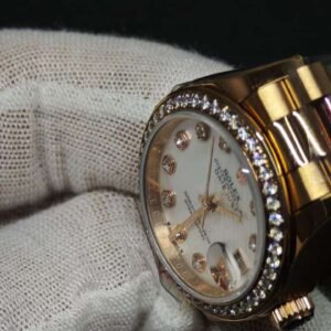 Rolex datejust MOP dial, Diamond Bezel 28mm - Image 10