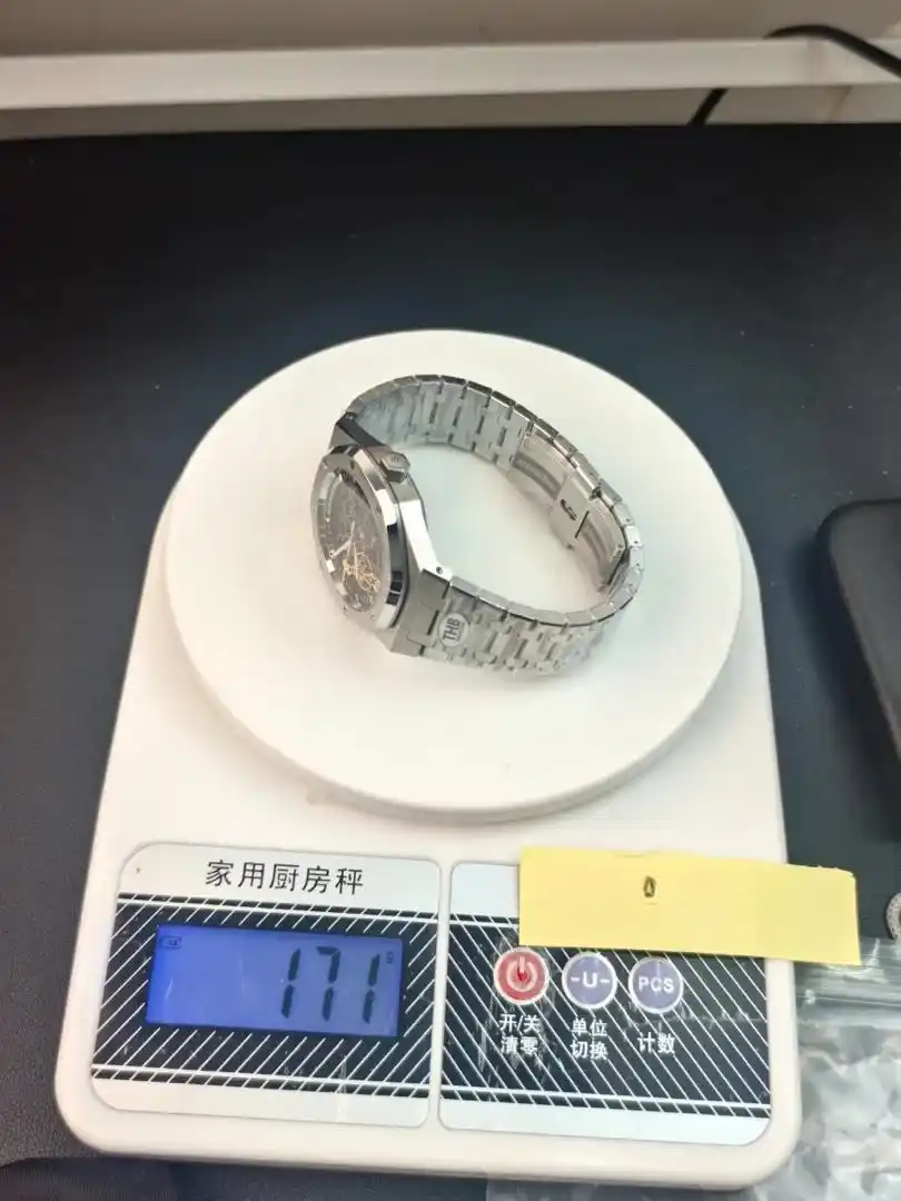 Exact weight of super clone watch
